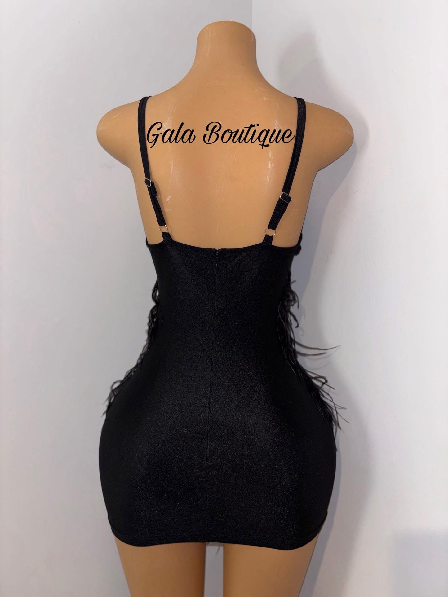 Black Little Dress ￼