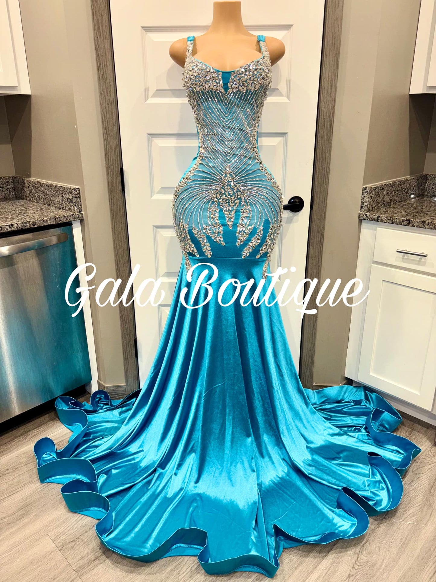 Blue Luxury Crystal-Embellished Mermaid Gown - Royal Blue Elegance | Gala Boutique