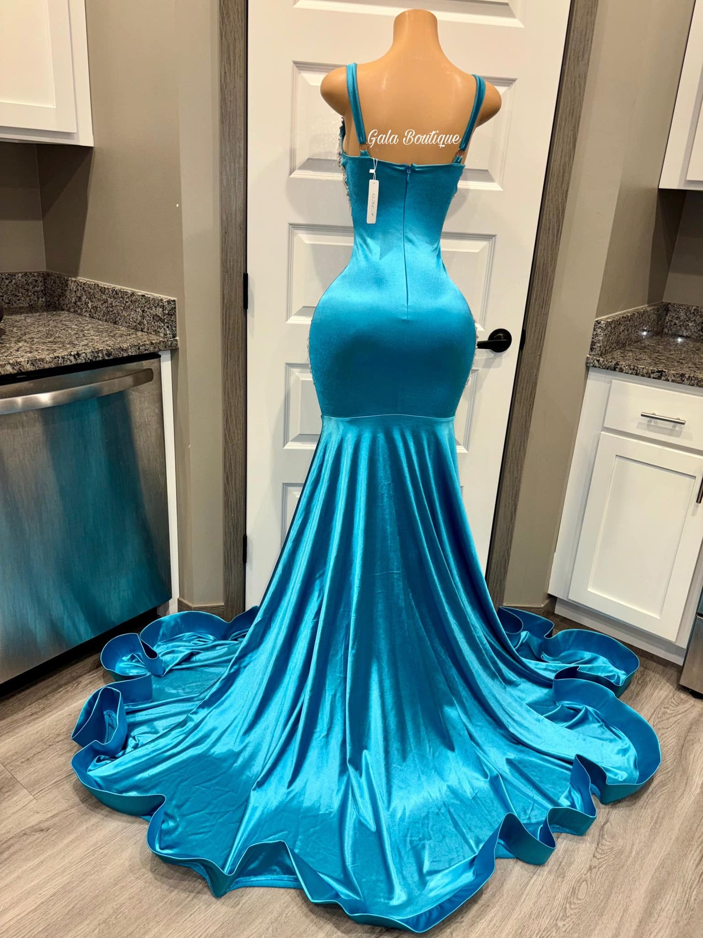 Blue Luxury Crystal-Embellished Mermaid Gown - Royal Blue Elegance | Gala Boutique