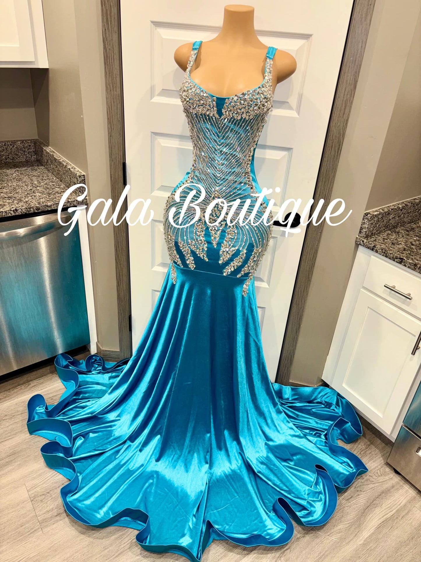 Blue Luxury Crystal-Embellished Mermaid Gown - Royal Blue Elegance | Gala Boutique